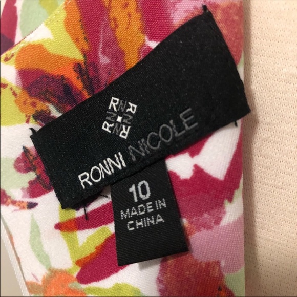 🦋 NWT Ronni Nicole studios watercolor dress - Picture 2 of 11